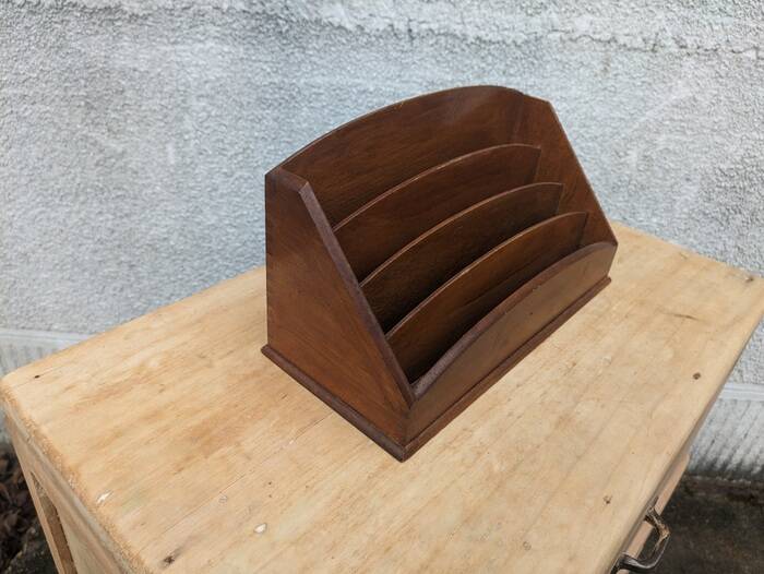 Letter holder, mail holder