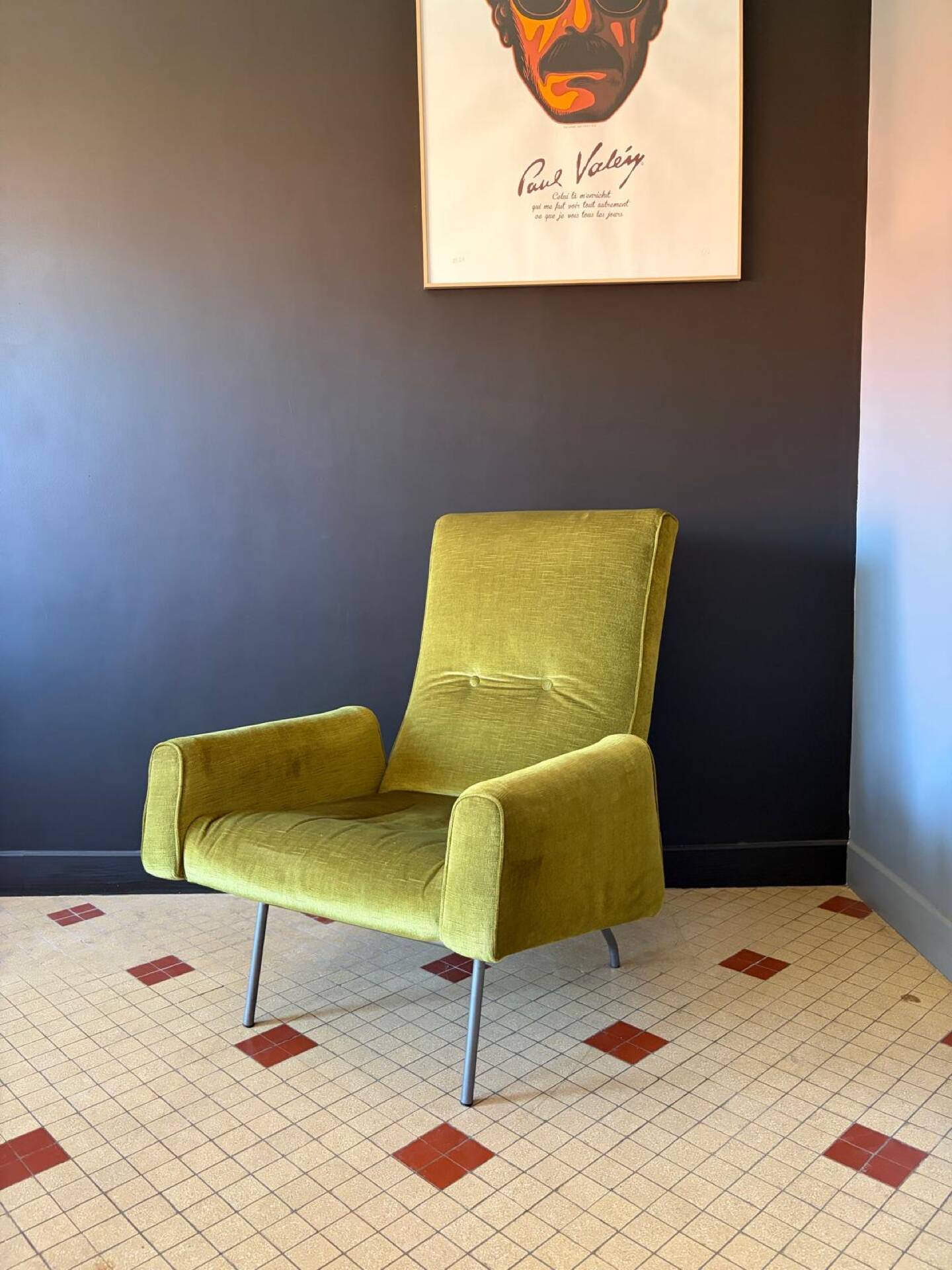 2 vintage chairs by Louis Paollozzi for Zol