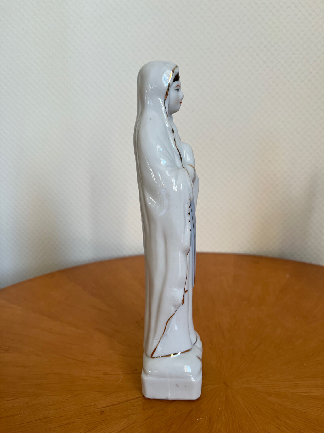 Virgin status of Loures Marie late 19th century