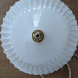 Opaline dentelée blanche