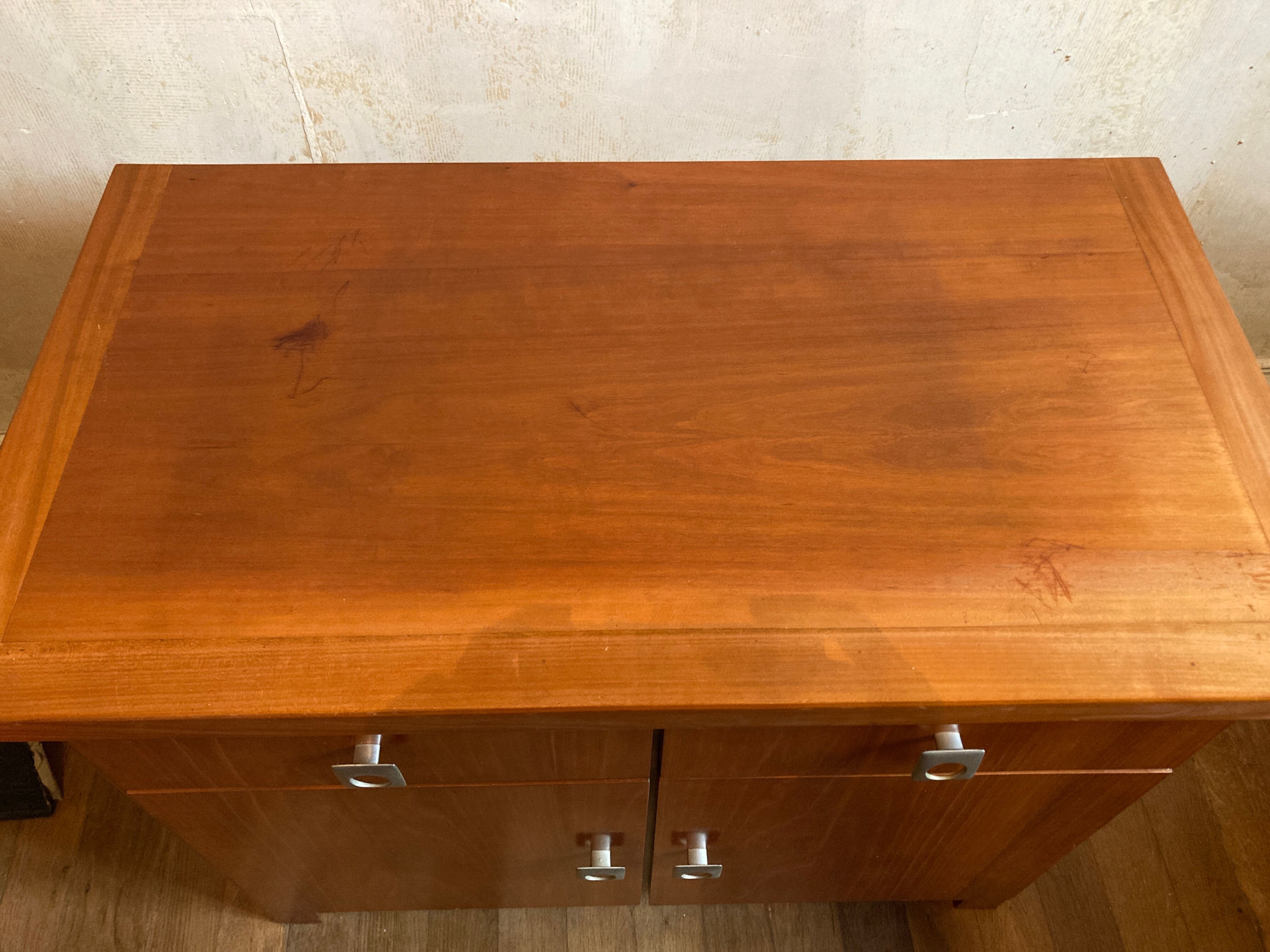 Commode vintage