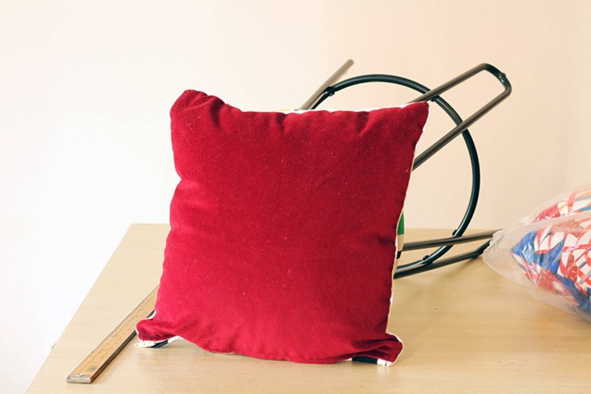 Removable decorative cushion