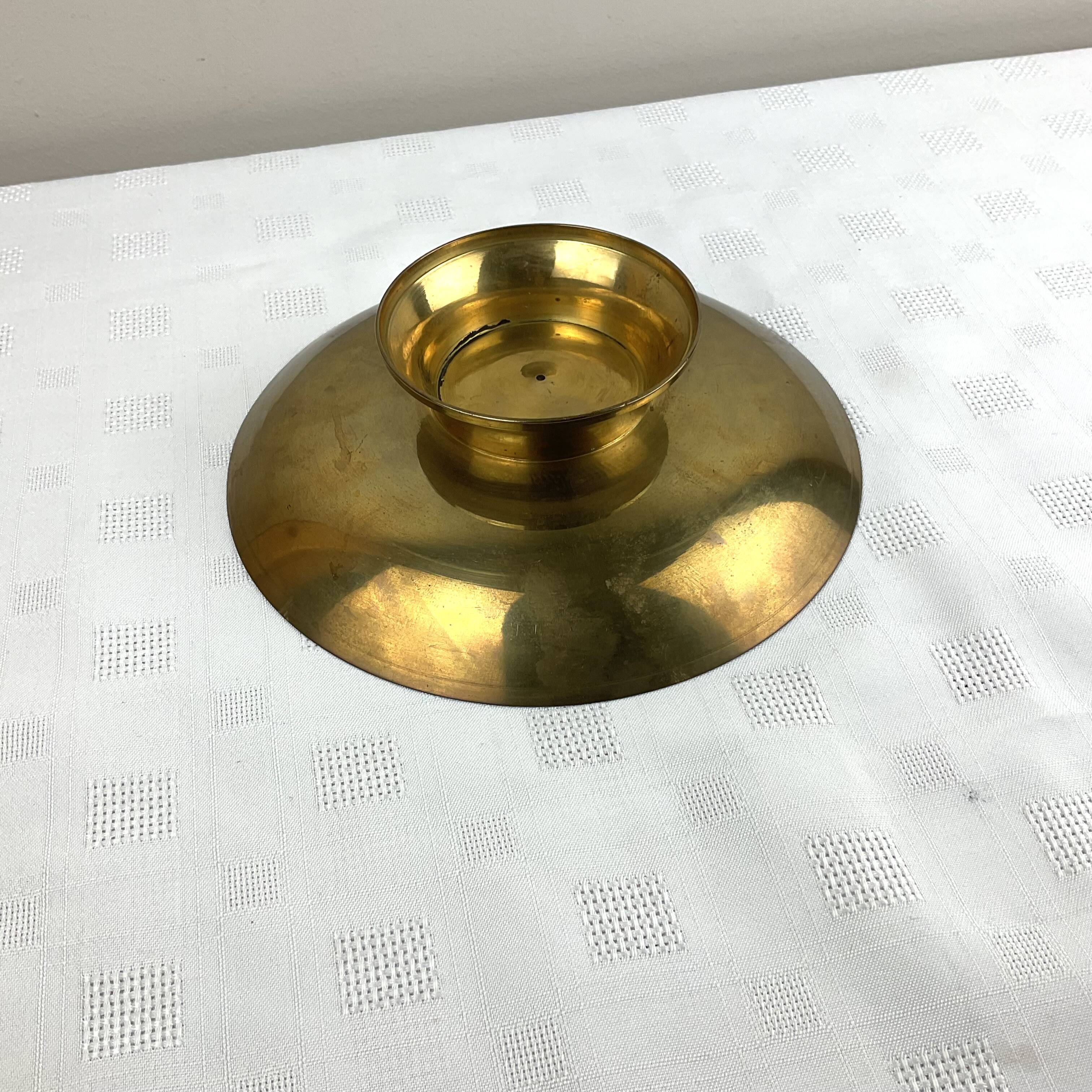 Cup/empty pocket in enameled brass on foot
