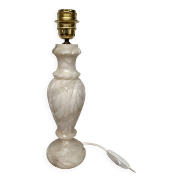 Pied de lampe en albâtre