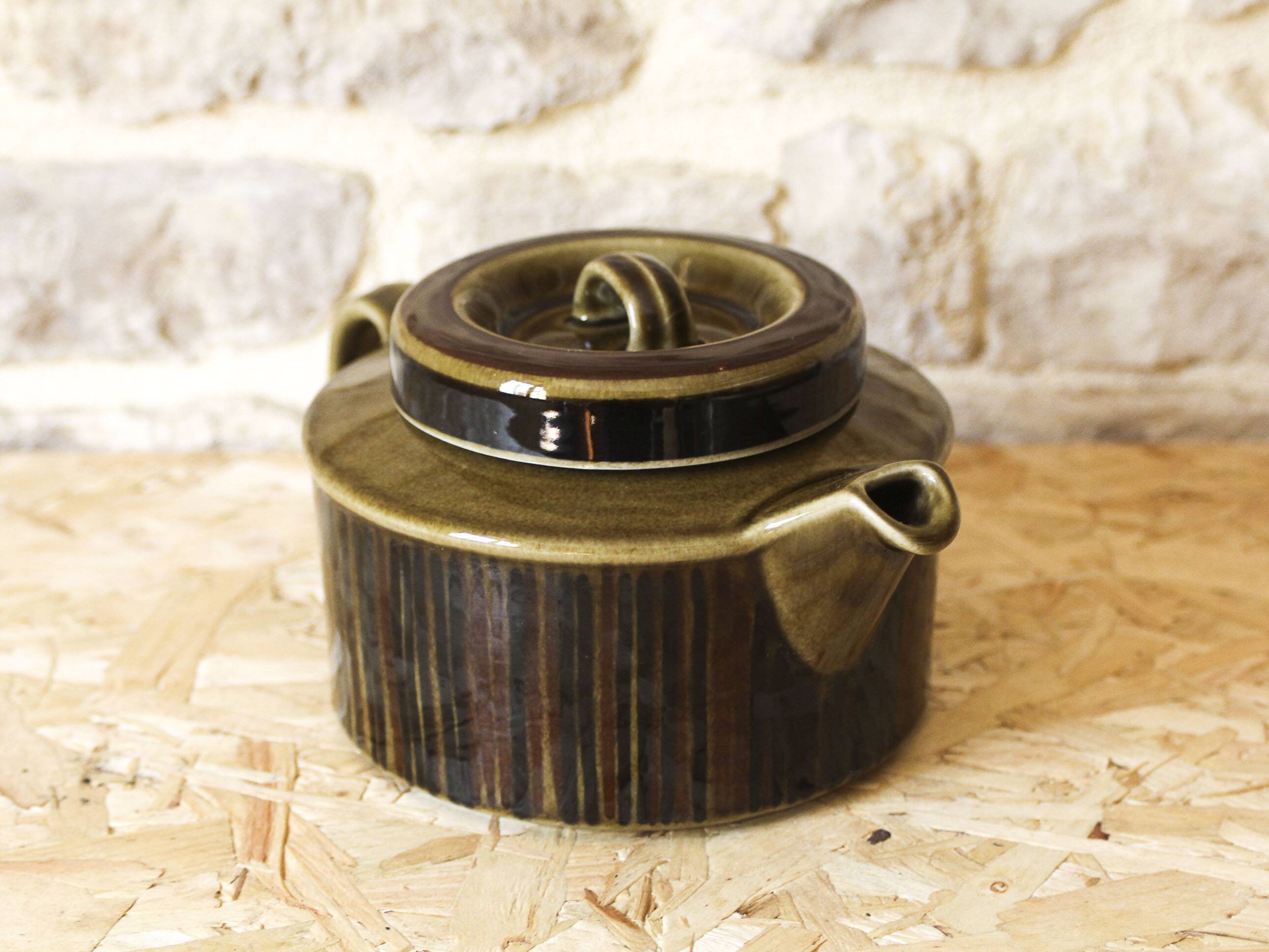 Kosmos series ceramic teapot by Arabia Finland