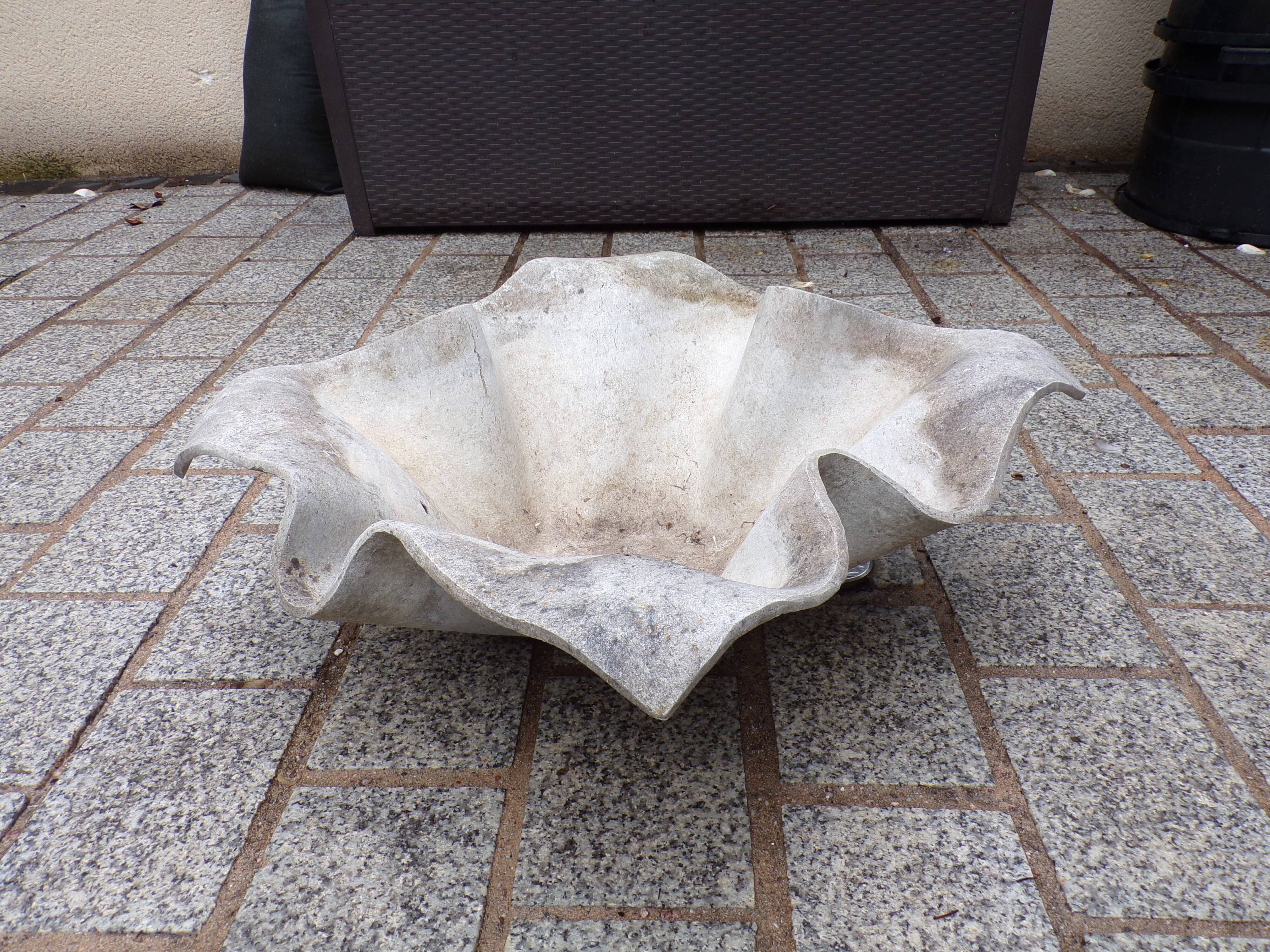 Willy Guhl handkerchief basin 60x60cm