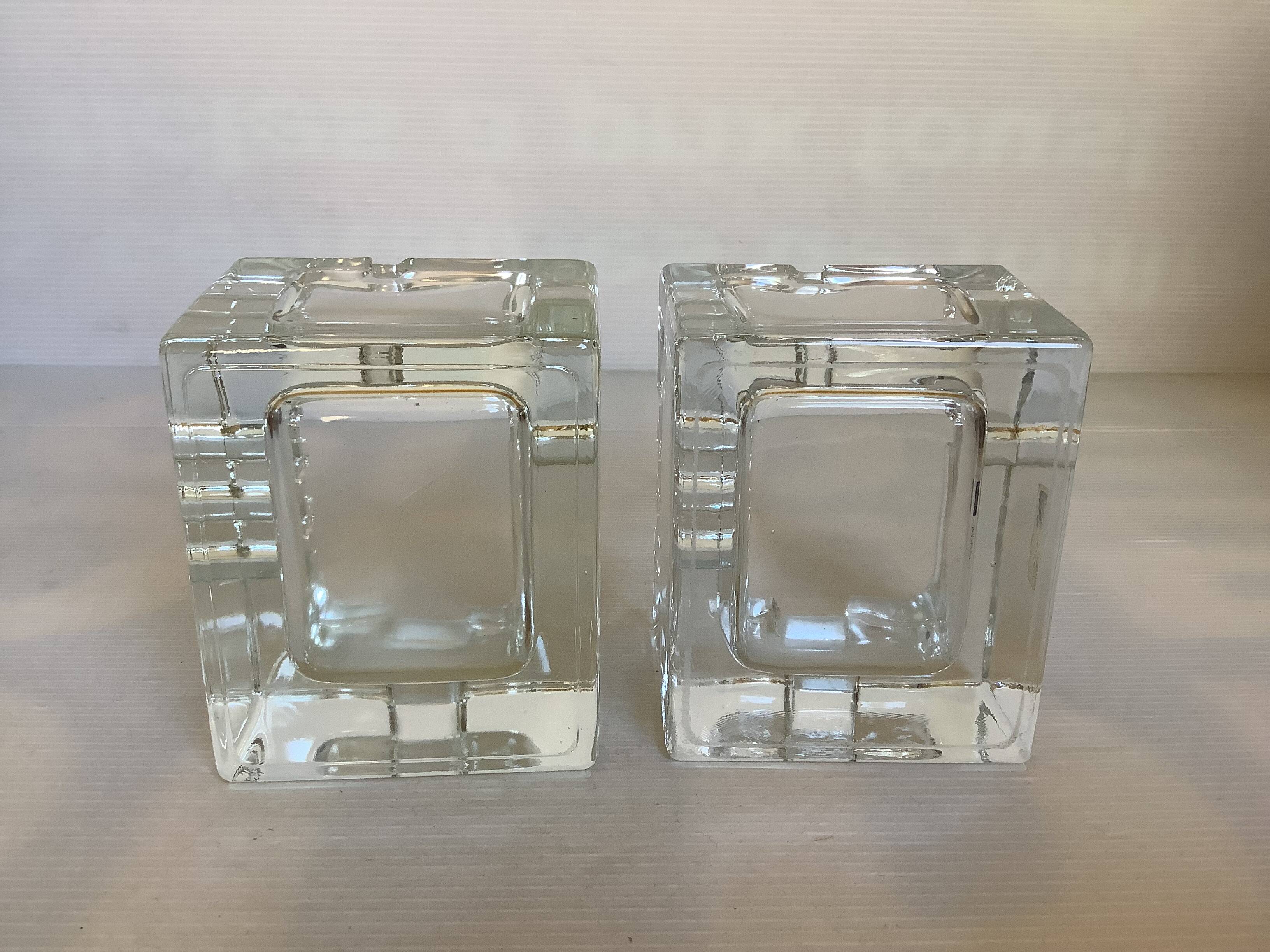 Pair of Scandinavian design ashtrays by Kaj Franck, Nuutajärvi.