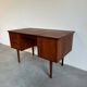 Bureau vintage en teck à deux faces