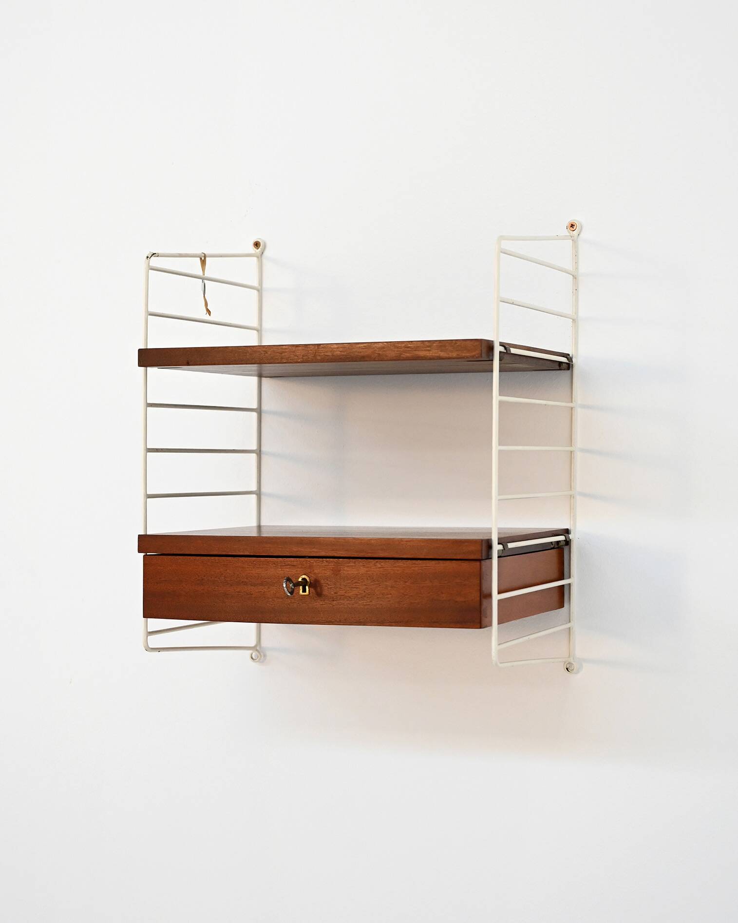 Étagère "BFB-hyllan" par Nisse Strinning pour String, années 1950
