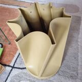 Portrait umbrella sent to Mari for Danese Milano from 1969.