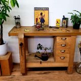 Wooden workbench