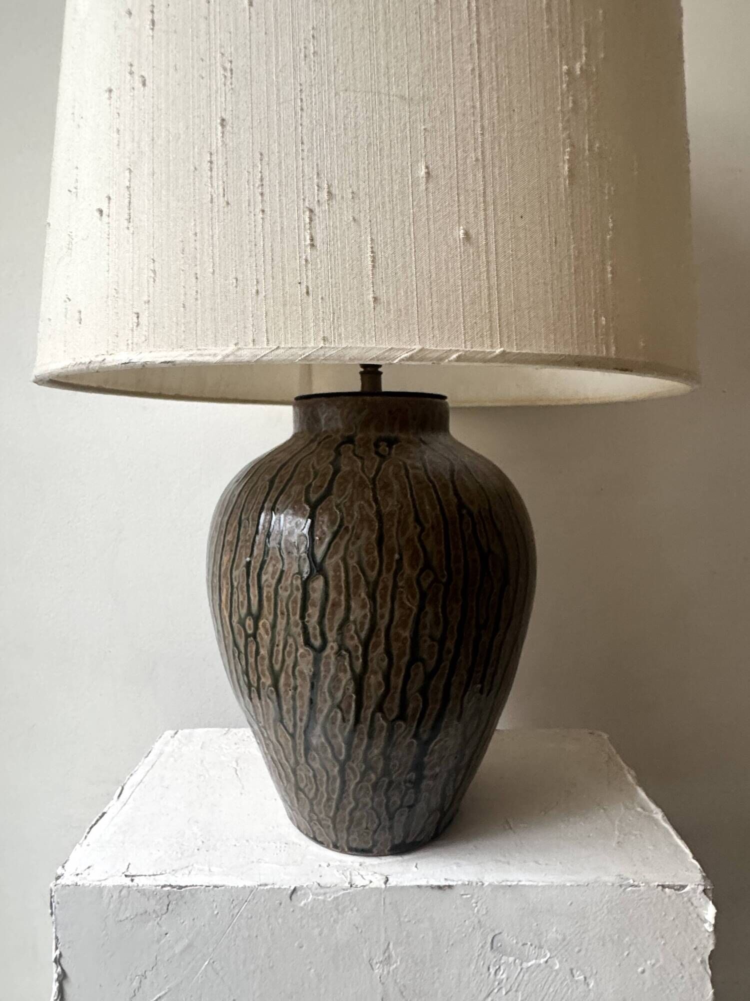 Art Deco ceramic table lamp, 1940.
