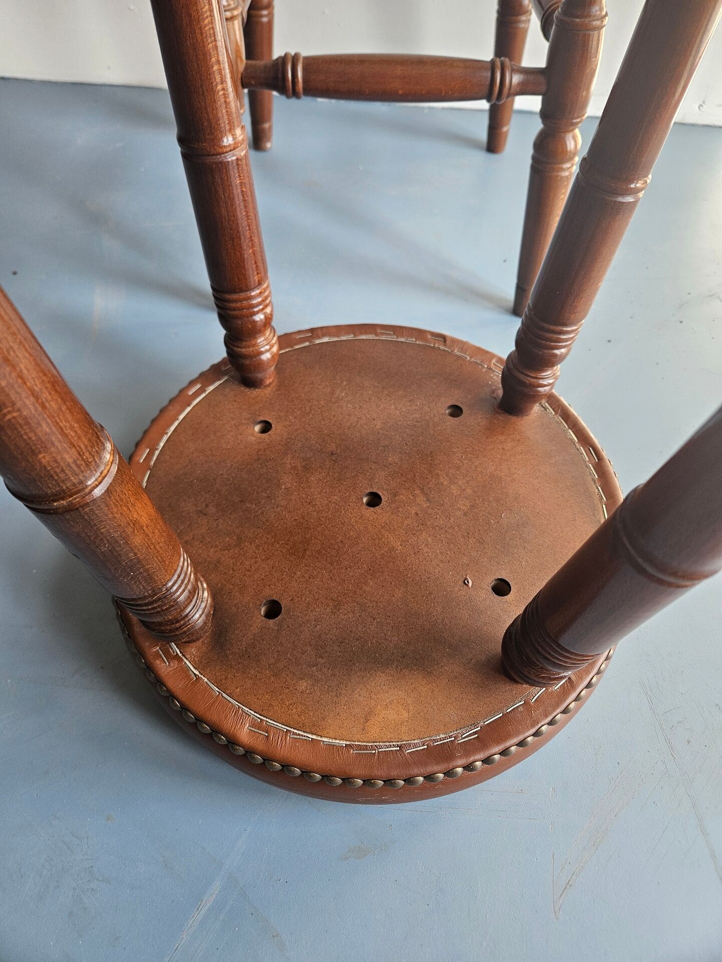 Bar stool