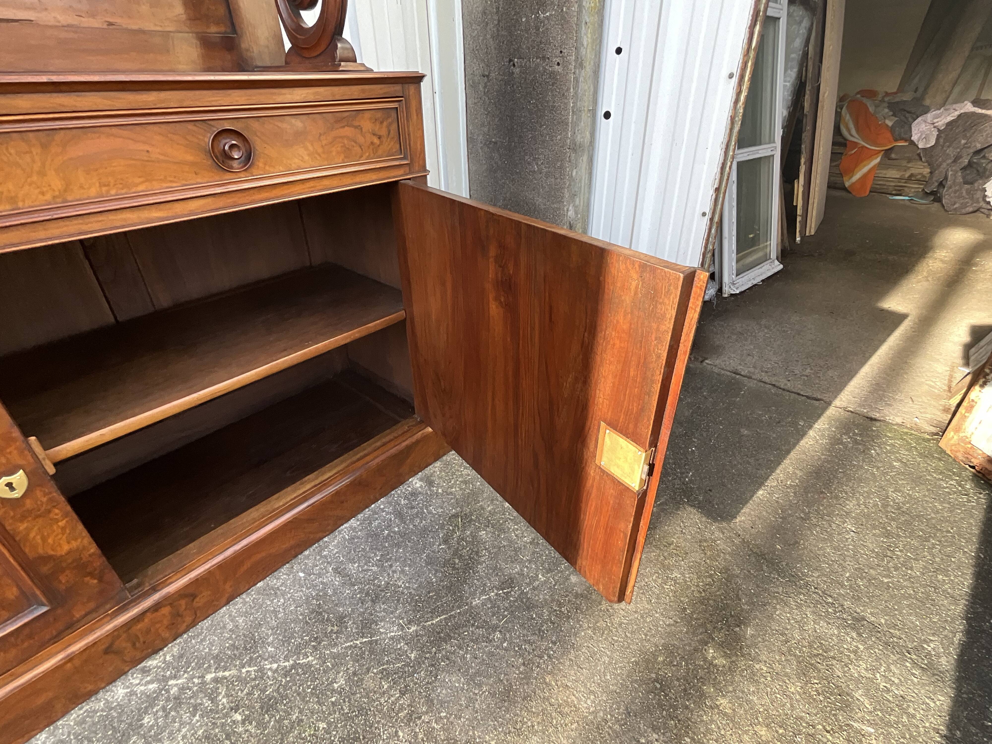 Saint-Hubert Sideboard in Burr Walnut, Late 19th Century