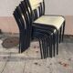 8 chaises d’écolier