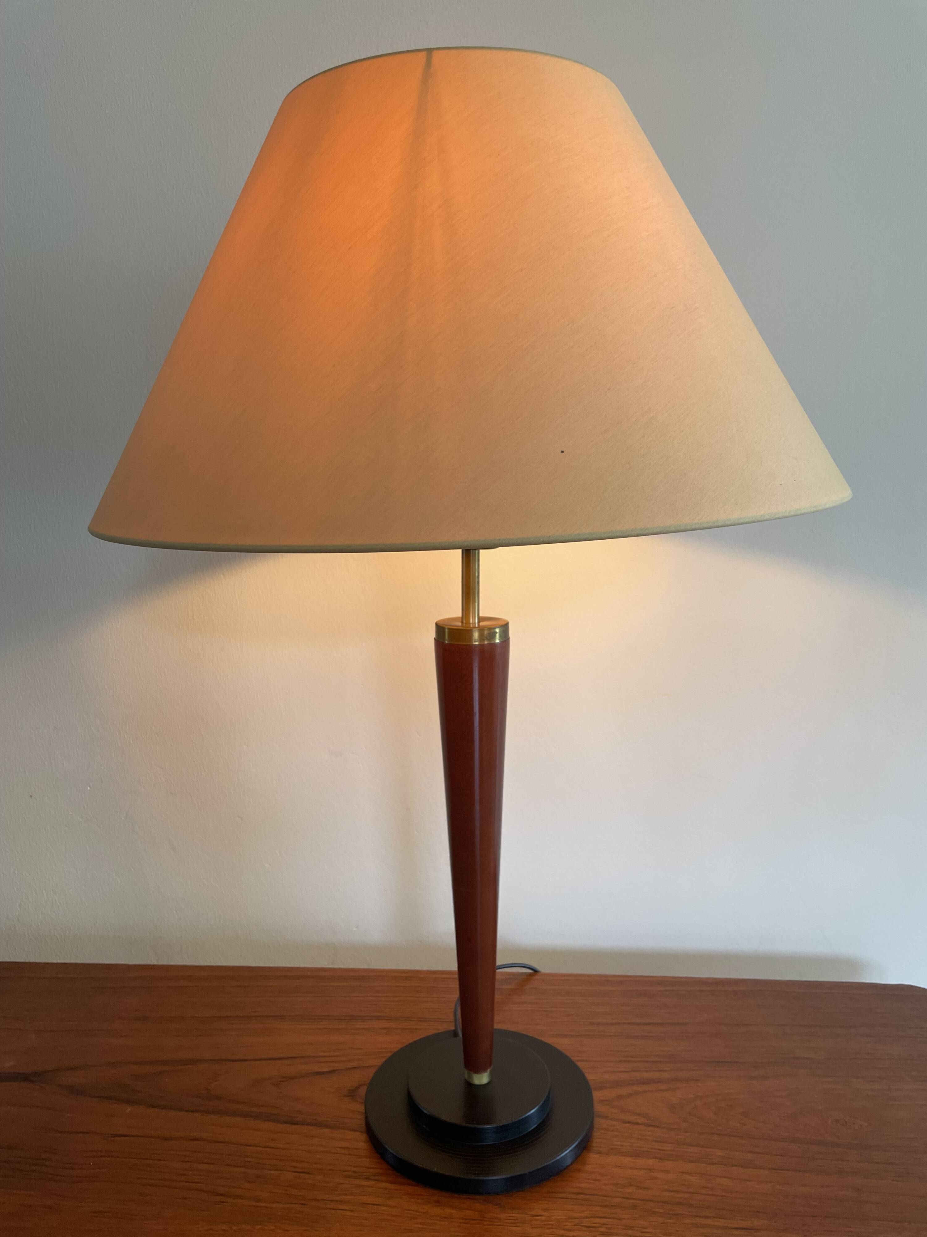 Art deco lamp, mazda design