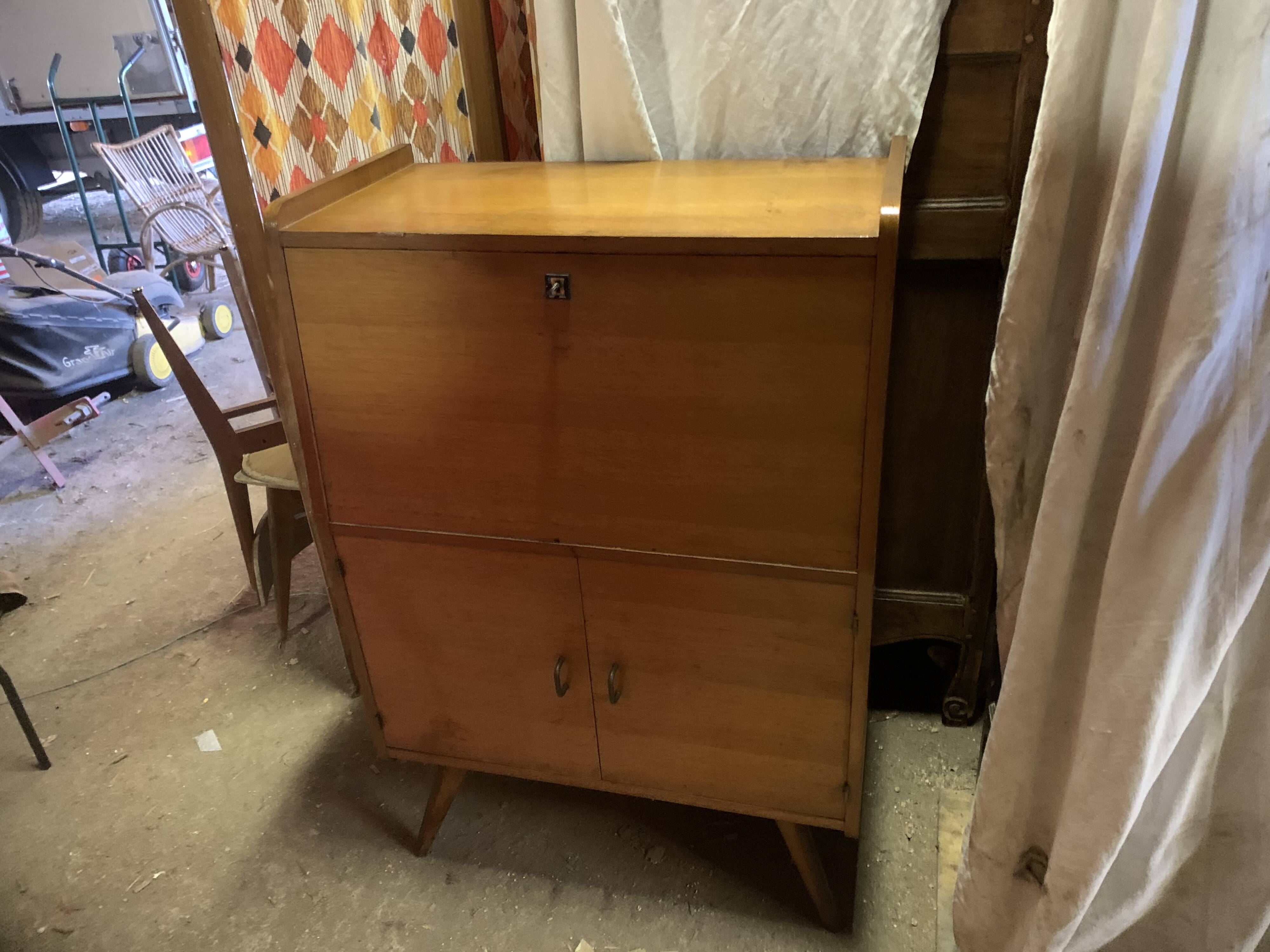 Scandinavian Secretary