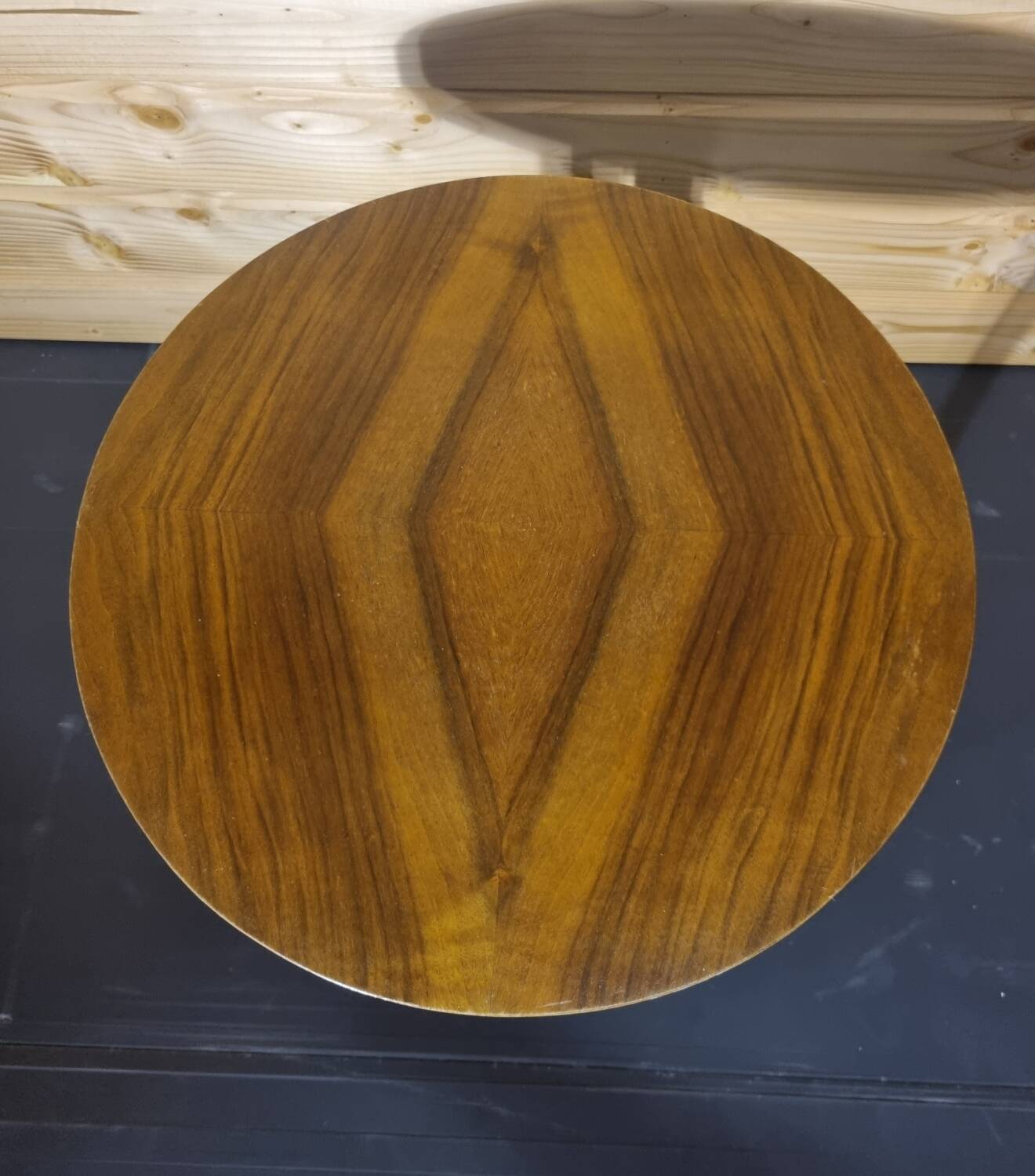 Art Deco pedestal table