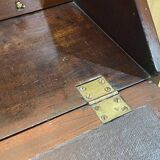 Bureau dos d'âne anglais de style Georgien datant du XIXème siècle en acajou et chêne