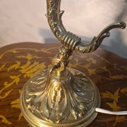 Lampe en bronze et laiton et tulipe en verre moulé bleu
