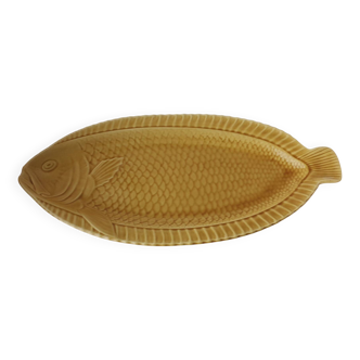 Plat à poisson