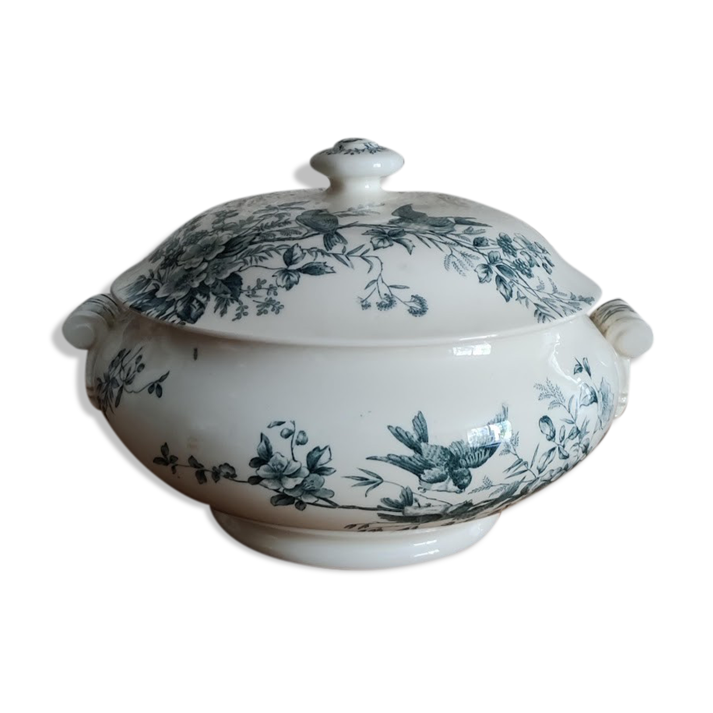 Longwy tureen