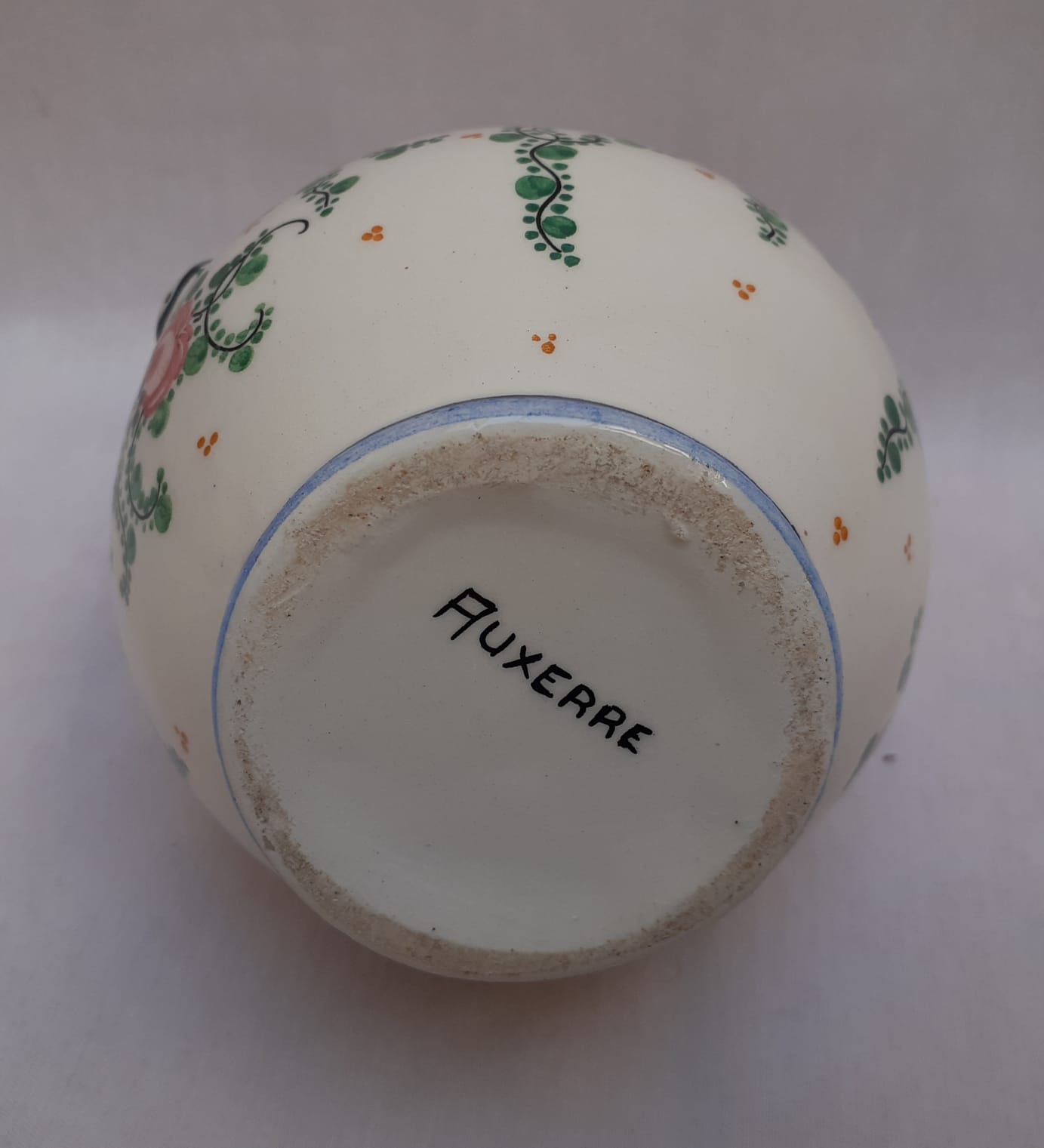 Vase in earthenware floral decoration