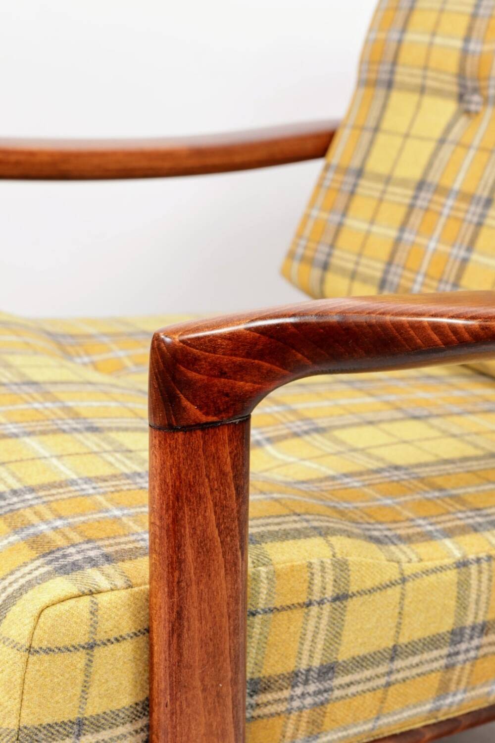 Vintage armchair tartan plaid wool design by Z. Baczyk 1965