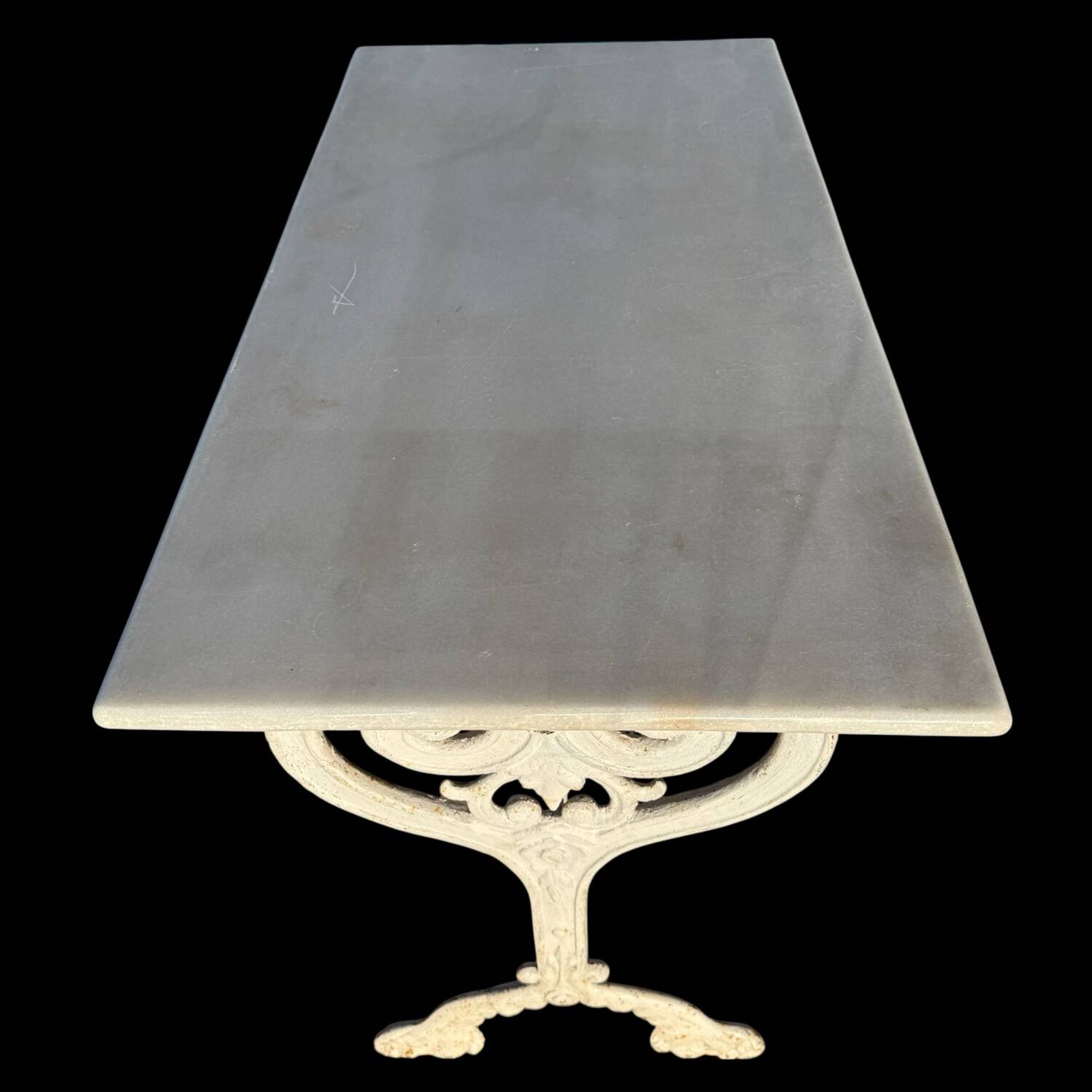 Table bistrot, France années 1900