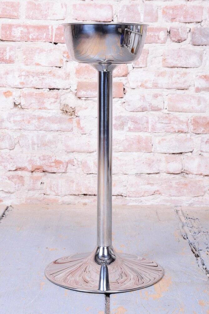 Bauhaus Pedestal in Metal, Czech, 1970s