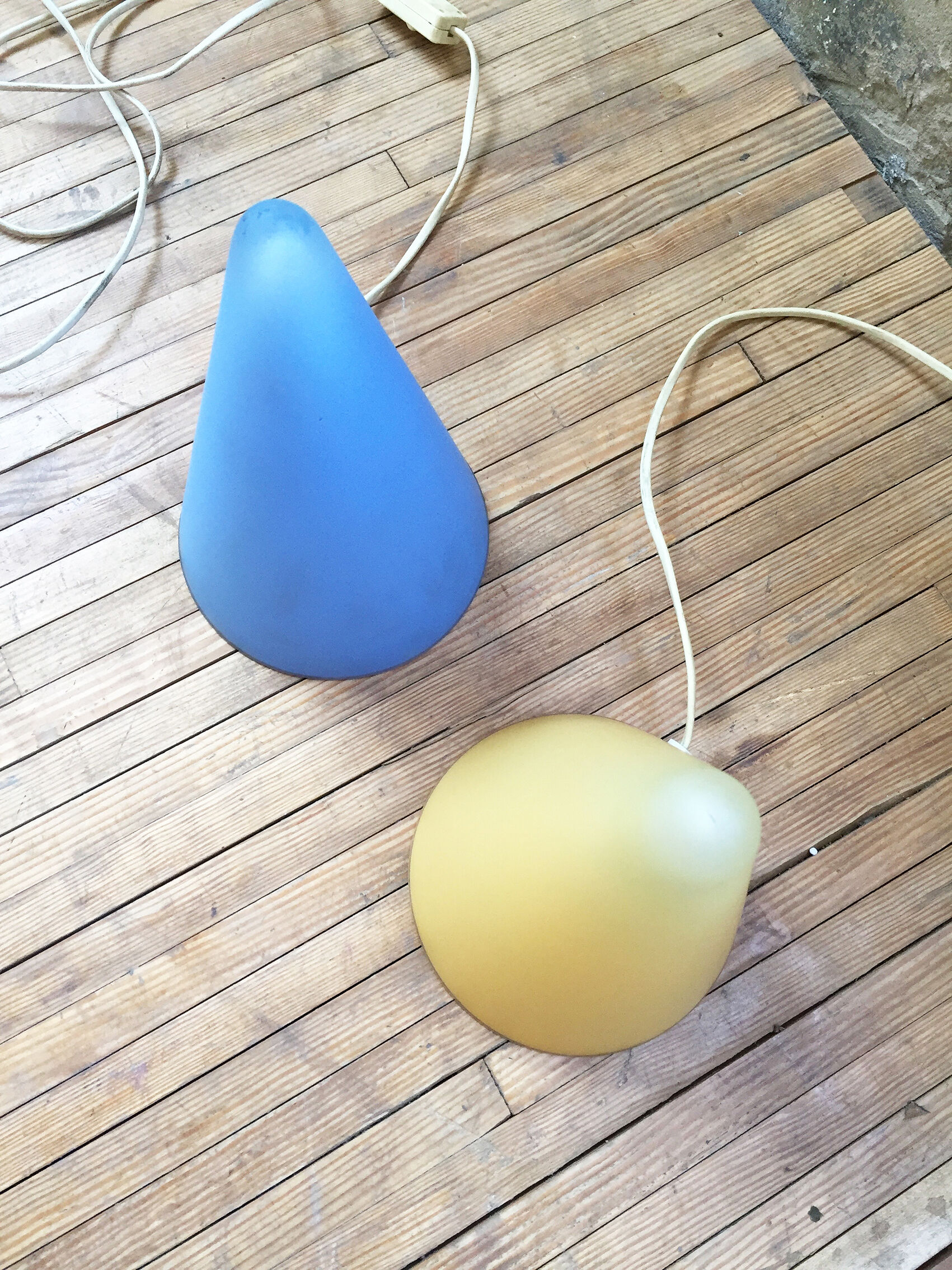 Lampe triangle design SCE vintage