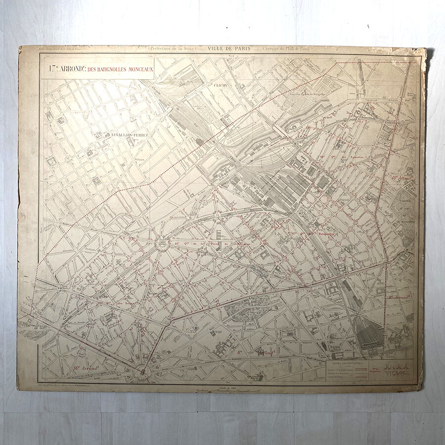 Old cardboard map of Paris, 17th arrondissement