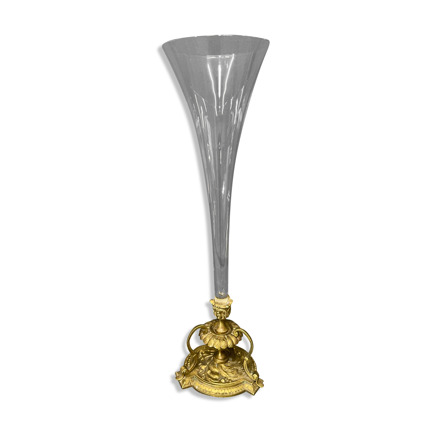 Vase cornet old, soliflore bronze