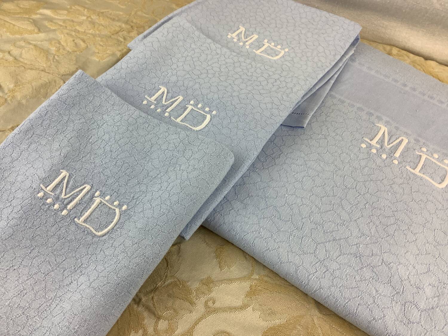 Vintage nappe & serviettes damassés monogramme