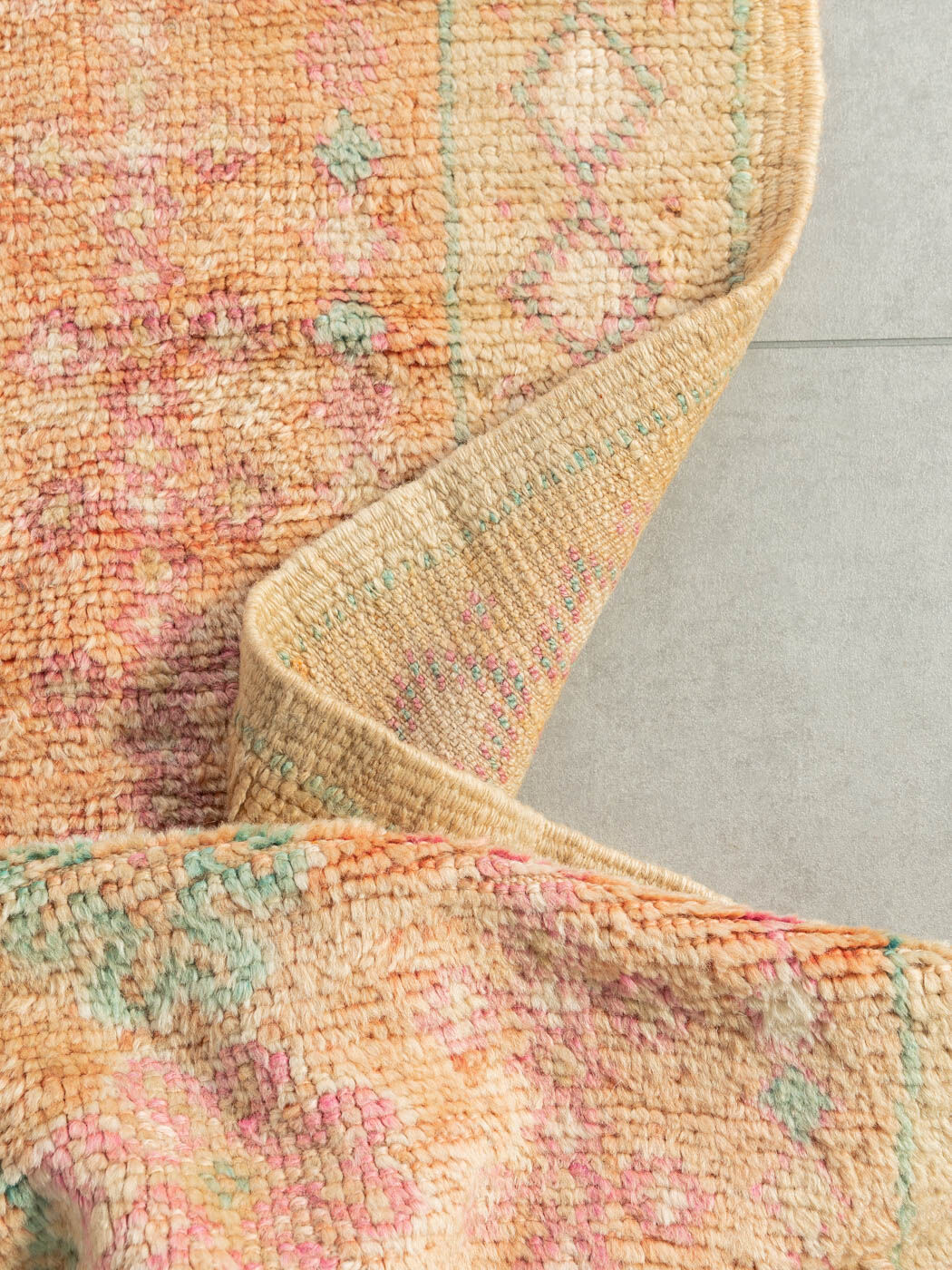 Berber rug, 140 x 323