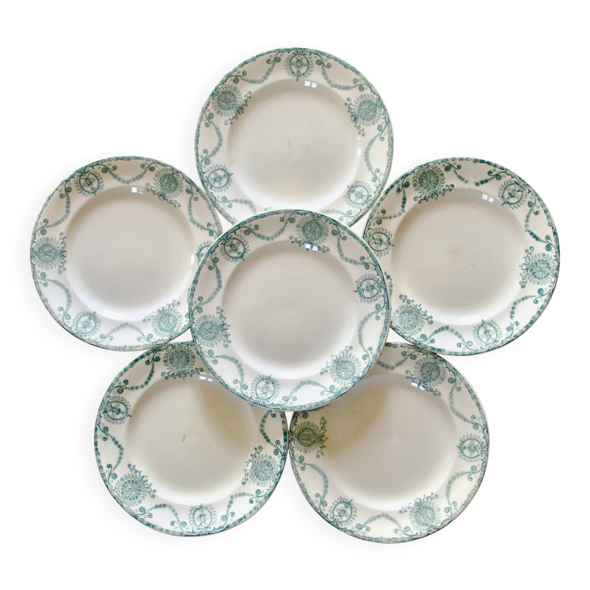 Assiettes XIXe Longwy, terre de fer "Pierrefonds"