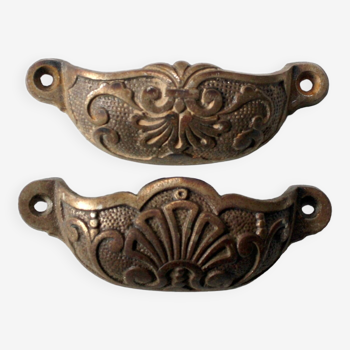 Pair of bronze handles