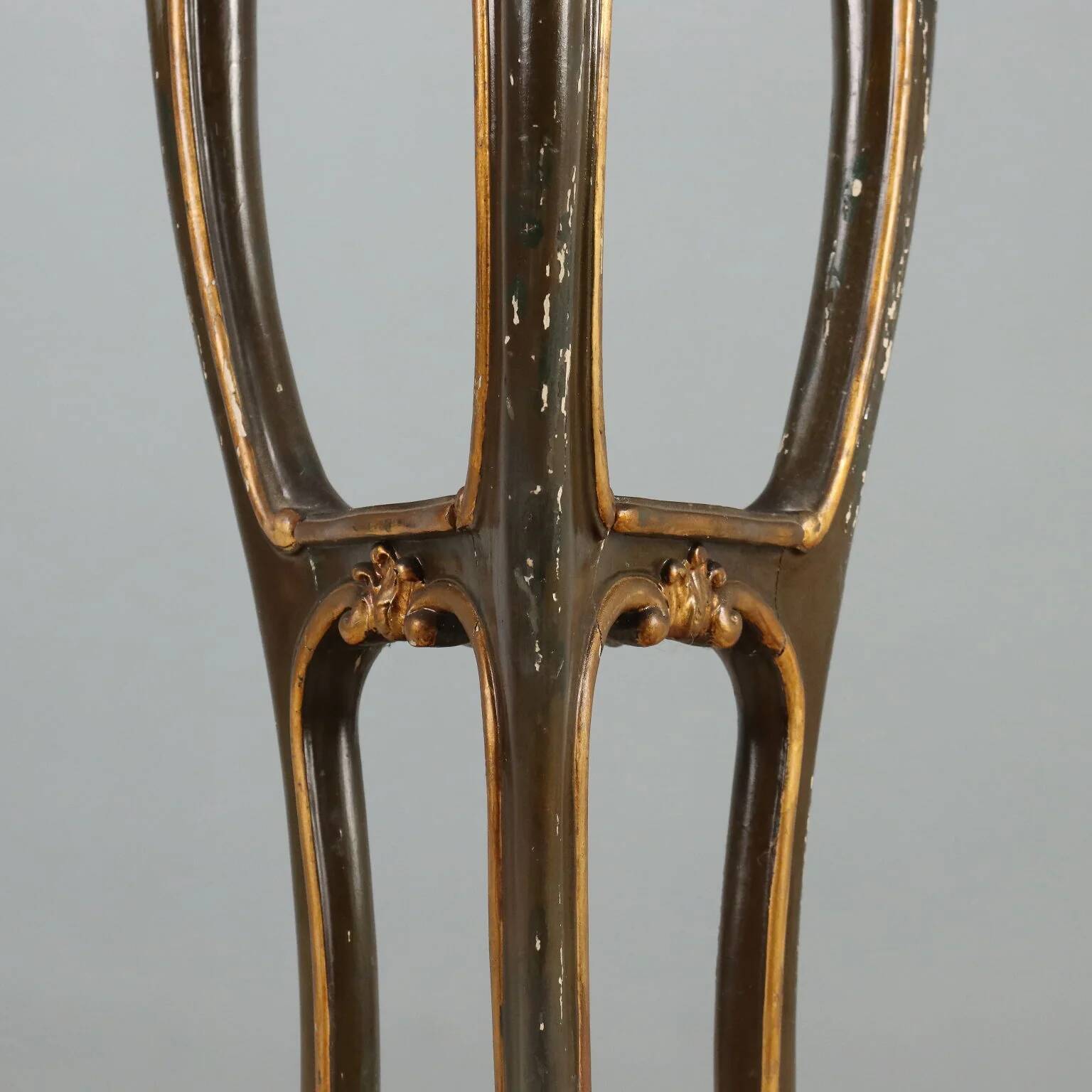 Baroque-style plant stand - Italy early 1900s
