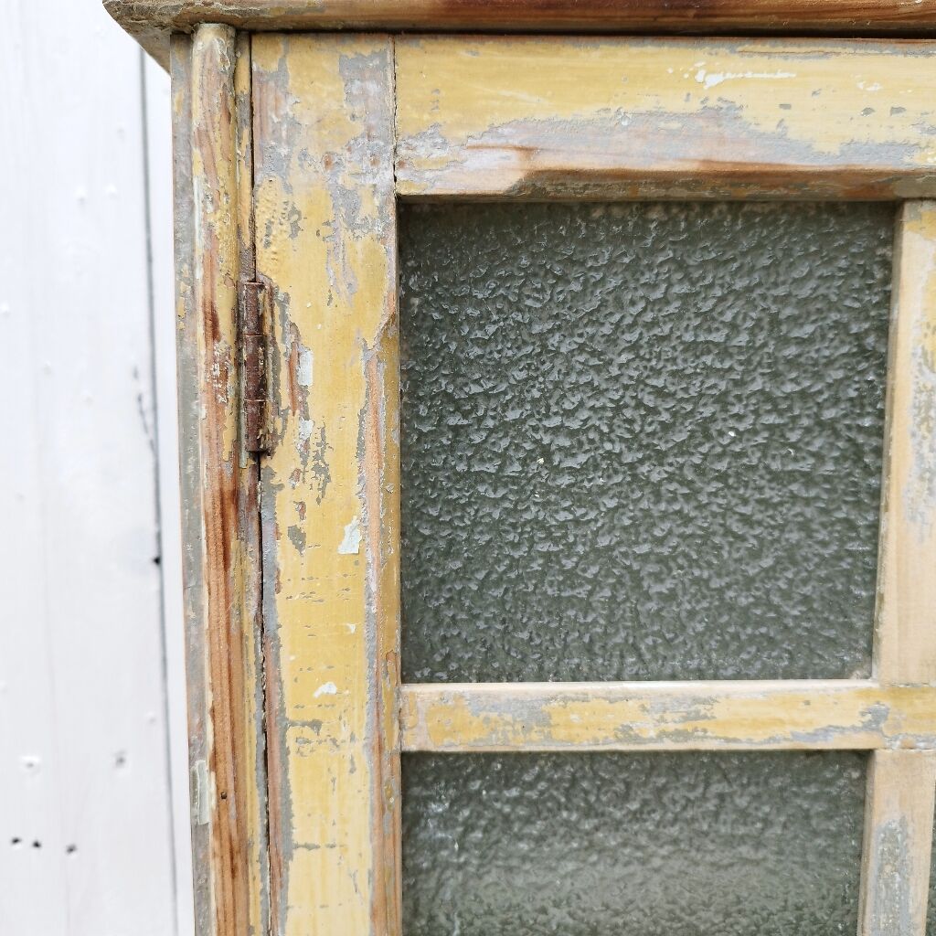 Meuble mural  armoire vitré en bois  50’s