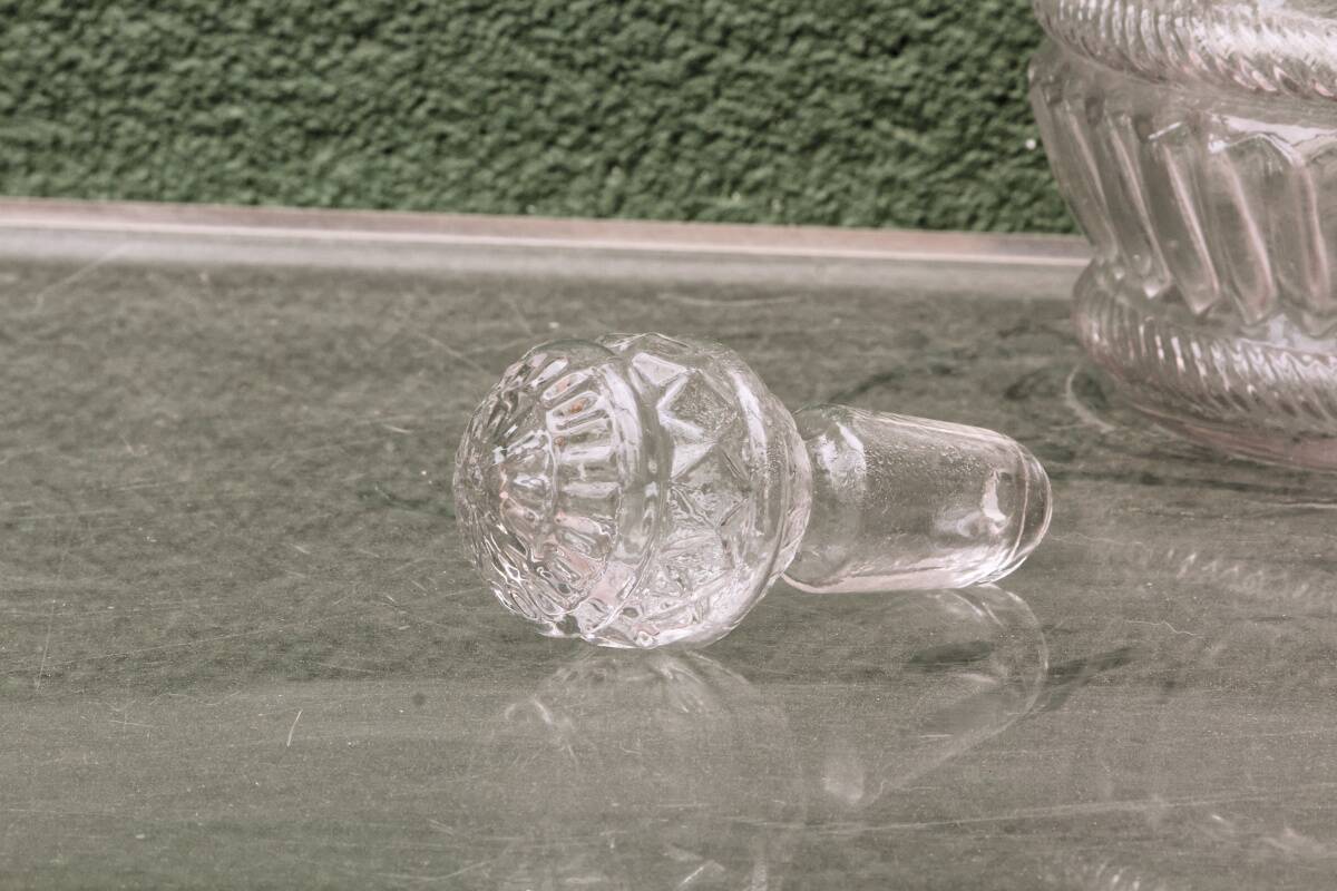 Blown glass carafe, 19th century