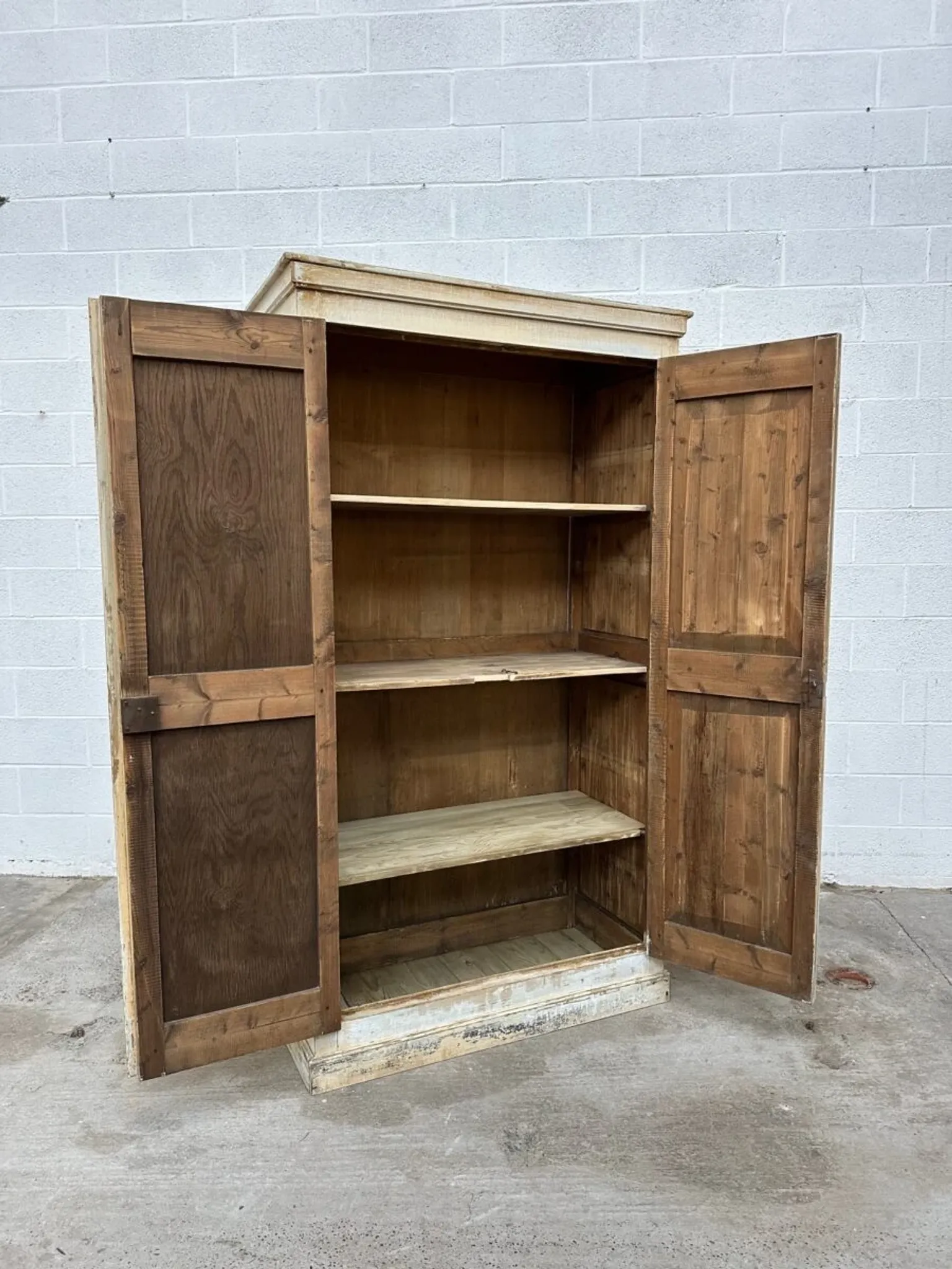 Workshop cupboard from the early 20th century.