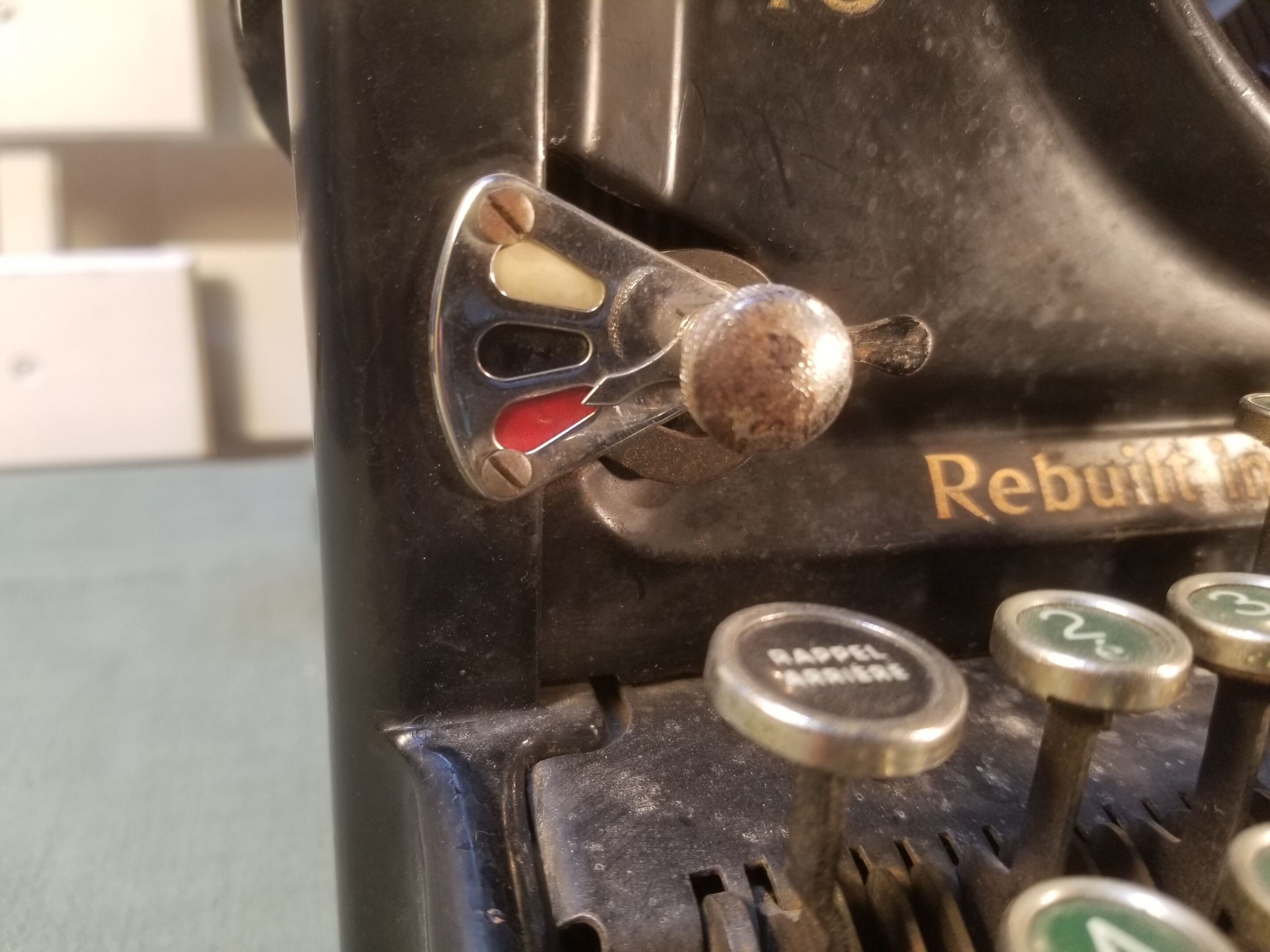 Remington 16 mechanical typewriter - 30s