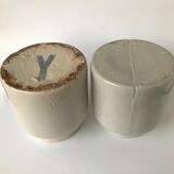 2 pots of varnished sandstone Lab Lagny