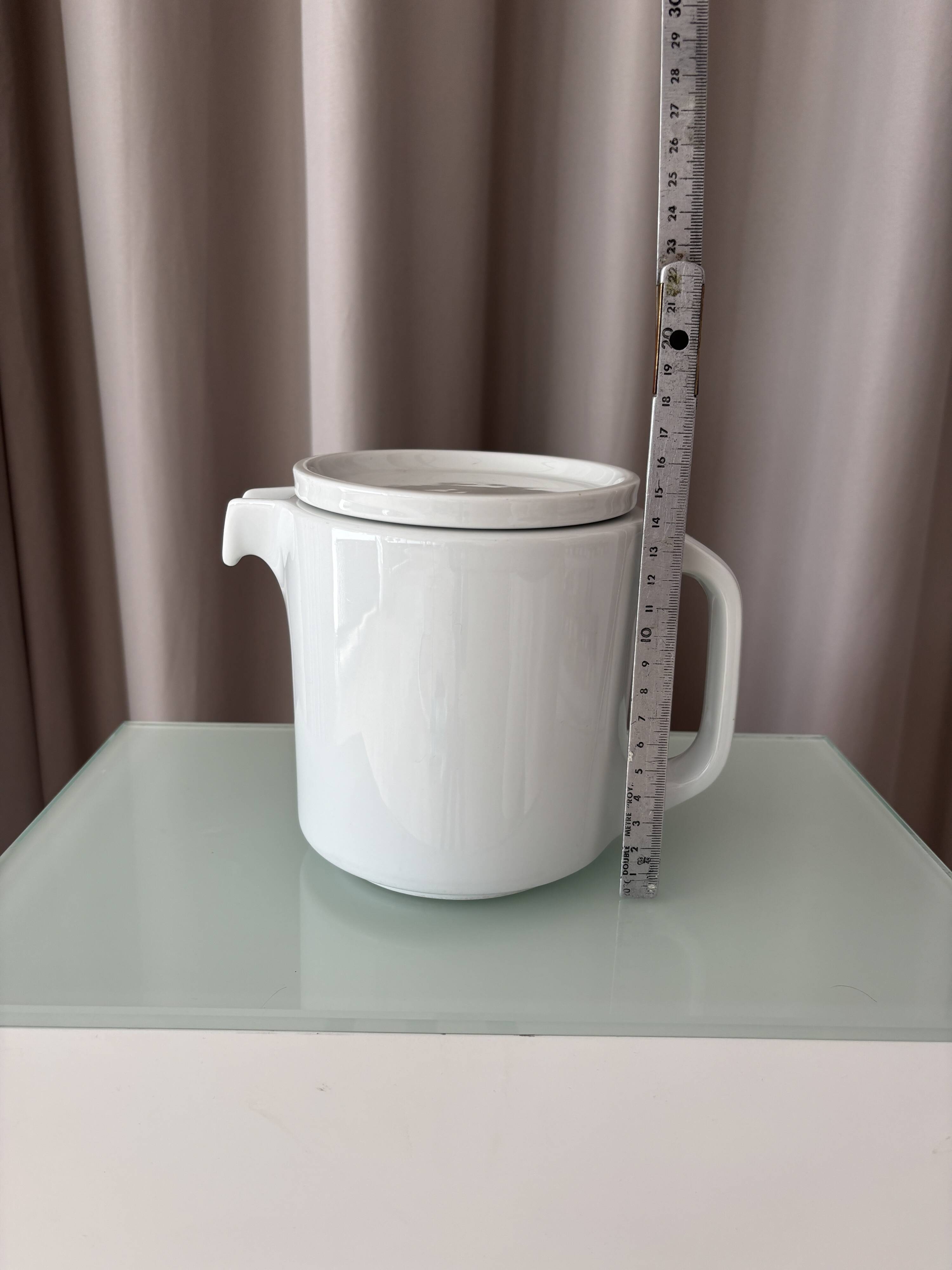 Vintage Thomas Rosenthal TC 100 Porcelain Teapot / Coffee Pot – Hans Roeric