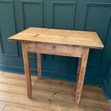 Farmhouse table