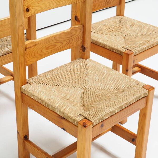 Ensemble de chaises des années 70 en bois de pin avec siège de paille