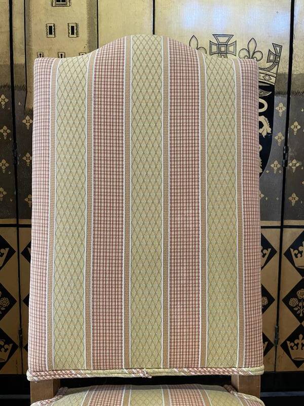 Set of 6 Louis XIII style chairs