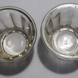 2 pots à confiture anciens en verre 500g