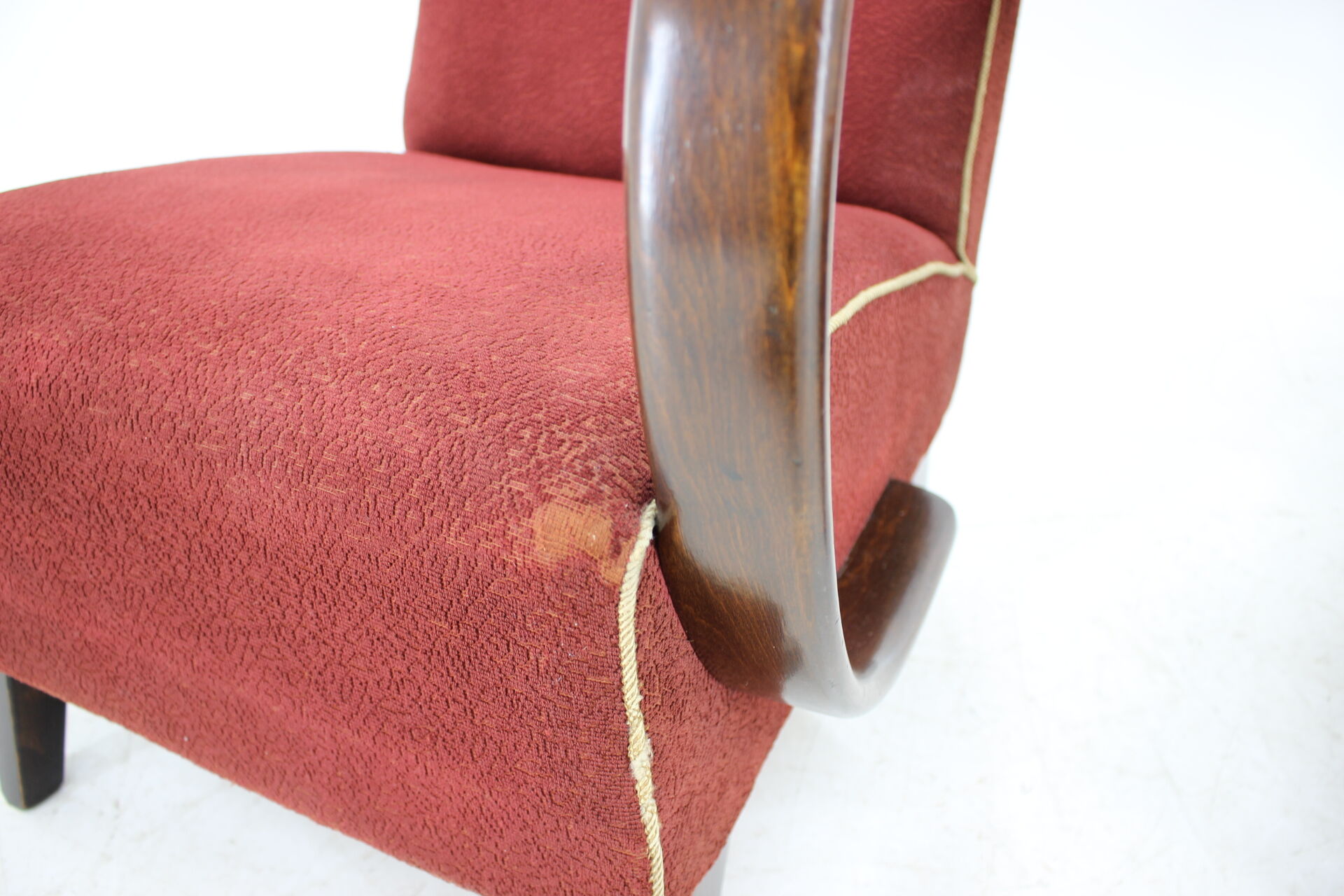 Pair of armchairs designed by Jindřich Halabala, 1950´s.