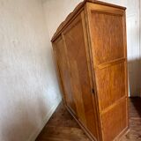 Wardrobe sliding doors